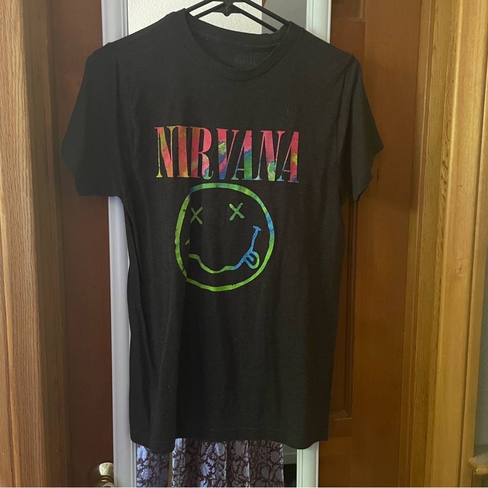 Nirvana graphic t-shirt tie dye motif band logo tee women's XL